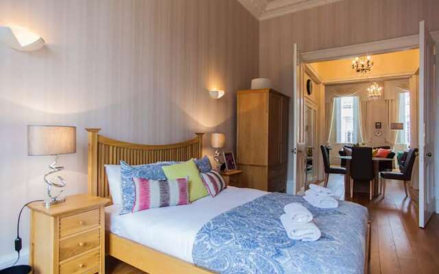 Central 2 Bedroom Apartment