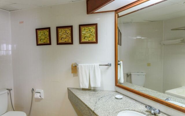 H Beach Suite at Rainbow Paradise Beach Resort