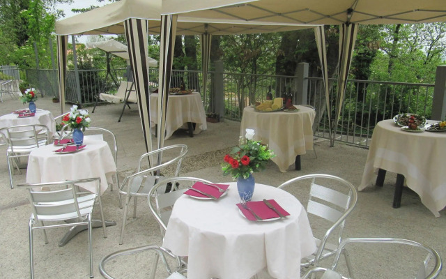 Royal Hotel Montevergine