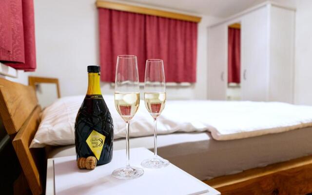 Apartment Himmelspforte mit Balkon