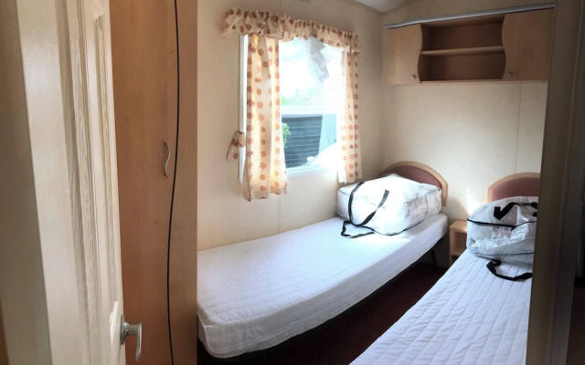 NorthField Holiday Park (31874695)