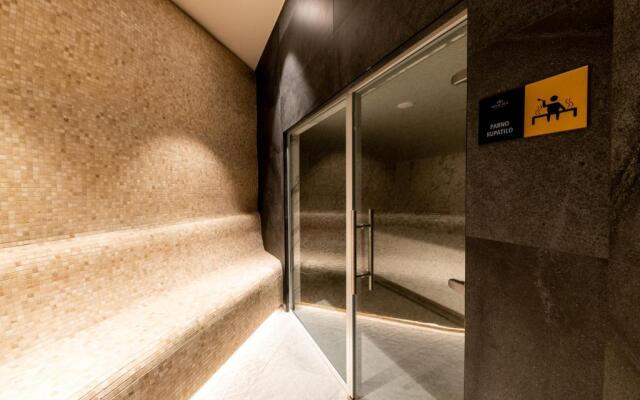 Woodside Apartment 218