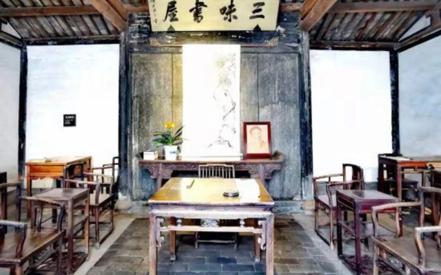 Margaret Four Seasons Hotel