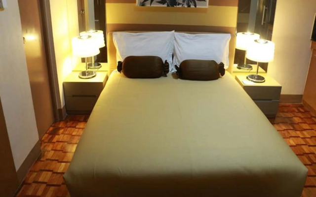 Prince Plaza II Hotel