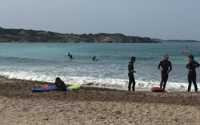 studio avec terrasse parking