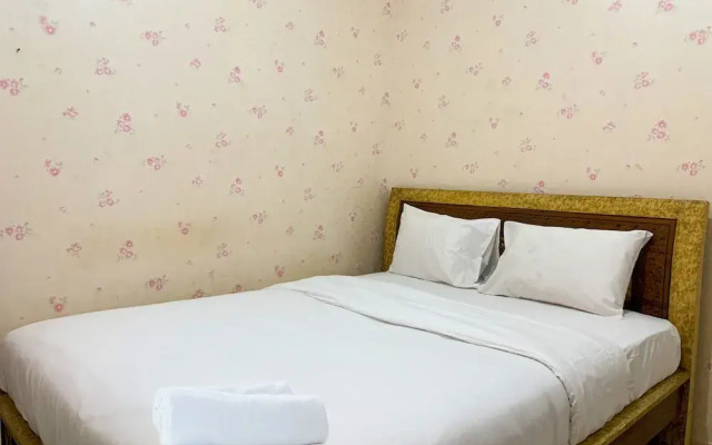 Comfort 2Br Apartment At Green Pramuka City