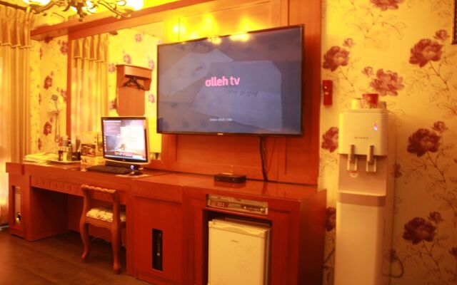 Andong Win Hotel
