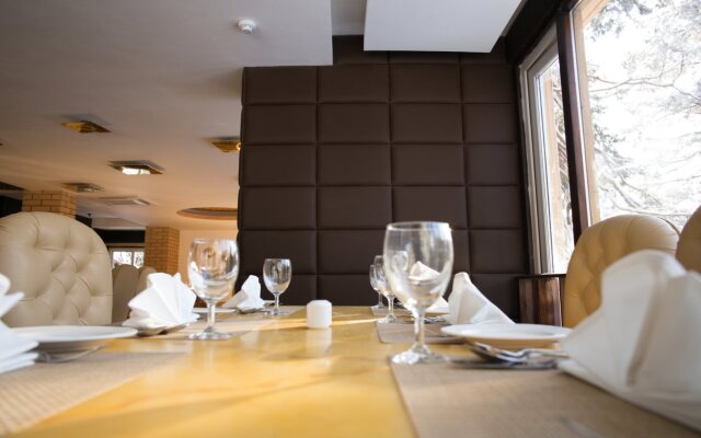 The Rosewood Hotel