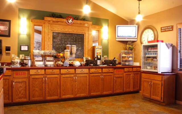 AmericInn by Wyndham Sturgeon Bay