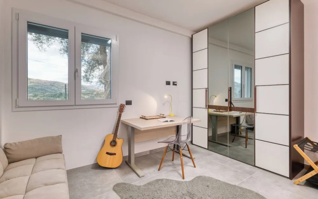 Gemma Marina Near Villa Grock Museum