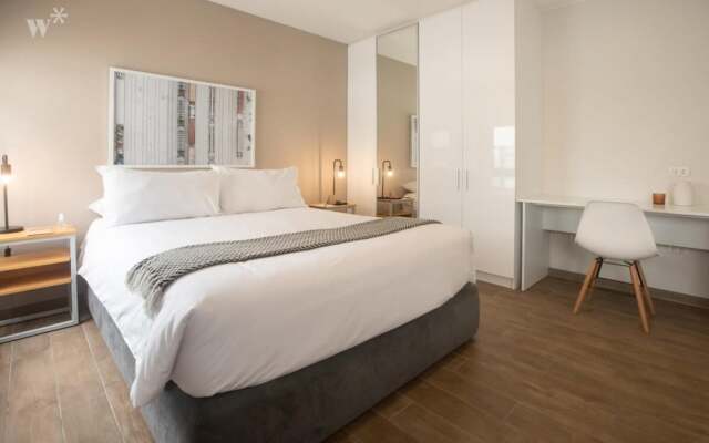 w High Ceiling and Classy 2BR in Miraflores