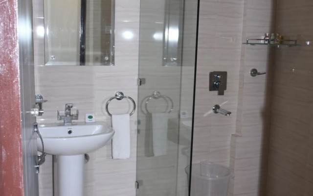 Aanantham Country Resort