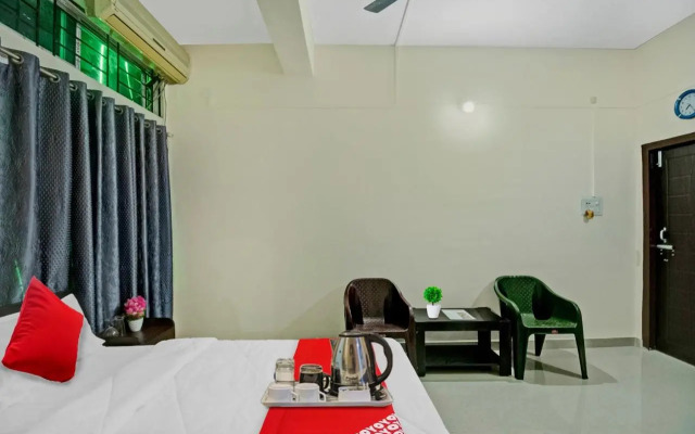 Oyo 92233 London Bridge Guest House