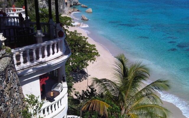 The Balaji Palace at Playa Grande