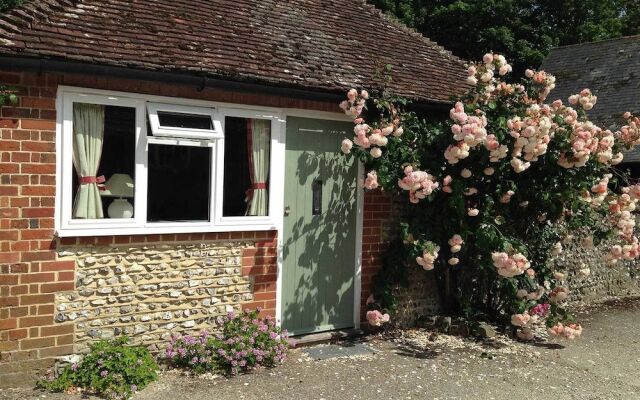 Byre Cottages and Cafe Museum