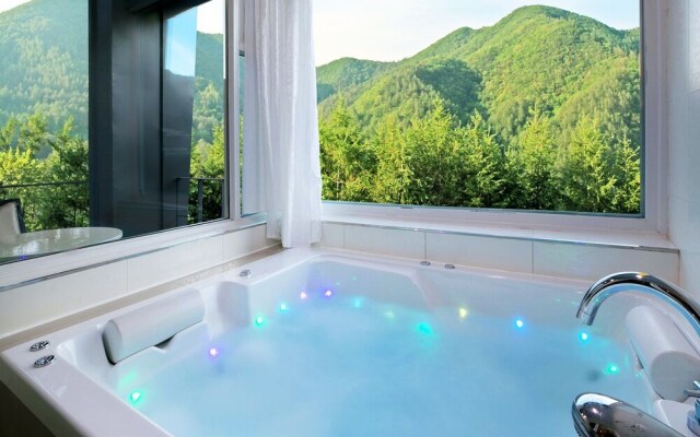 Gapyeong Gipeunsanarae Spa Pension