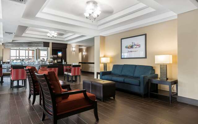 Comfort Suites Baymeadows Near Butler Blvd