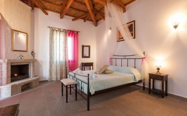 Lithoessa Traditional Rooms