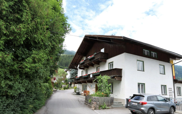 holiday home Bergheim, Fügen