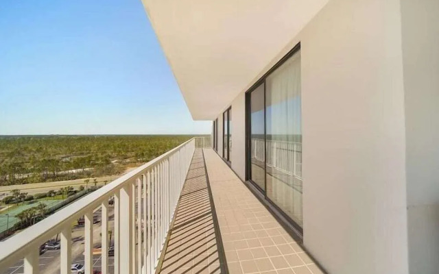 Pelican Pointe 1406 by RedAwning