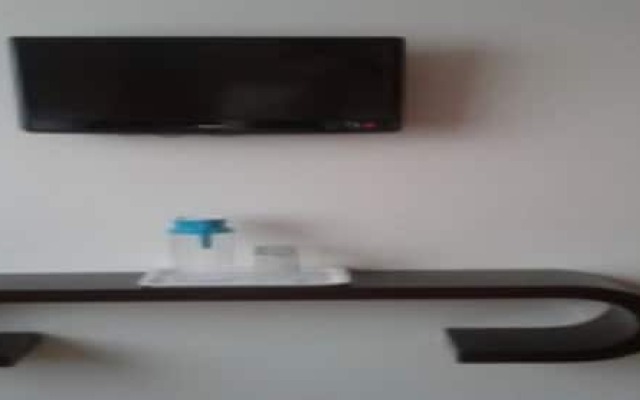 Room Maangta 100 - Andheri East