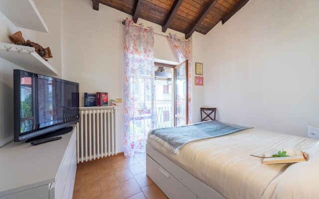 Lucy In The Sky of Gignese