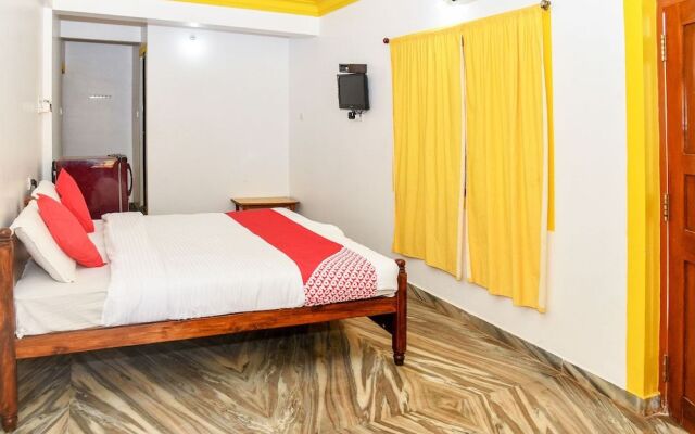 Oyo 29697 Glory Lazfina Guest House
