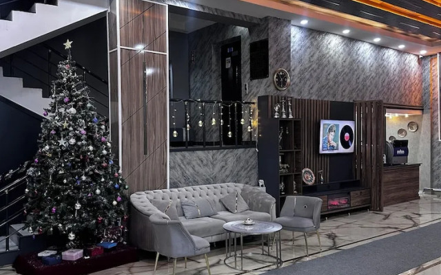 Comfort Suites Hotel