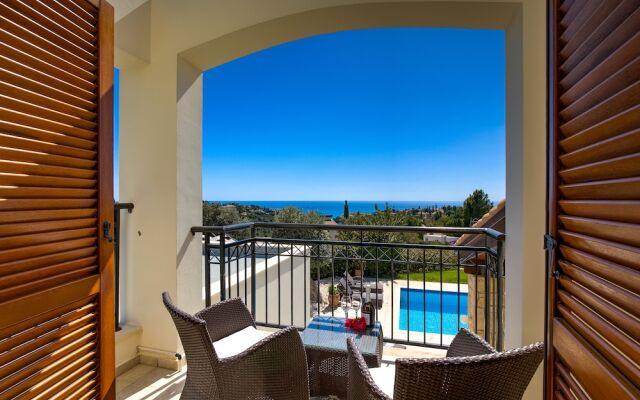 Villa Calantha 93 Aphrodite Hills