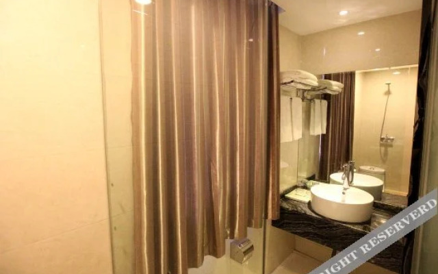Nanchang Xingmeiyue Hotel (Nanchang Tengwangge Dunzitang Subway Station)