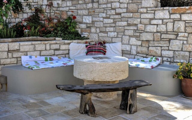 Leonora House With Private Pool Close to Gaios