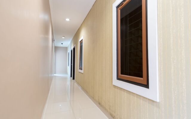 Oyo 1244 Wisma Syariah Aceh House