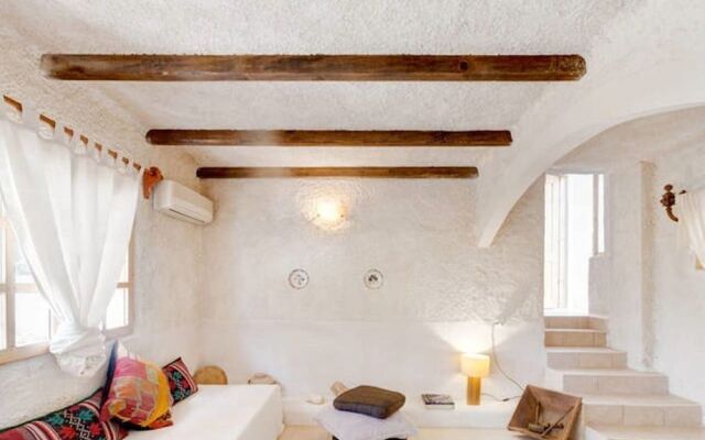 Mesodokia Homes
