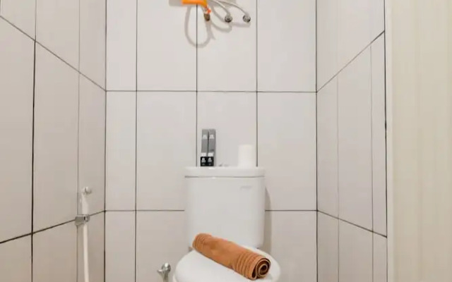 Cozy and Comfort Studio Grand Kamala Lagoon Apartment