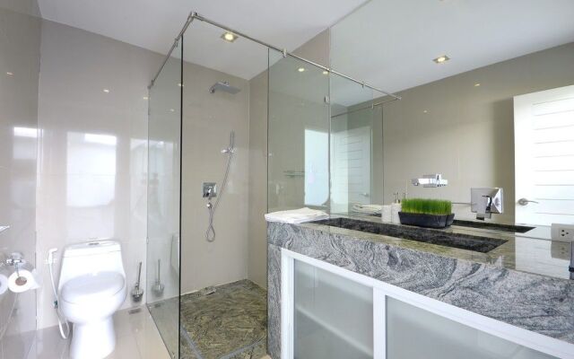 Luxury 5 Star Beach Villa 8 Bedrooms