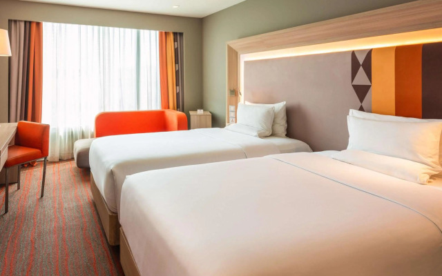 Novotel Manila Araneta City Hotel