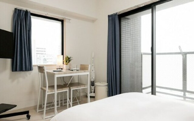 H2O Stay Namba Prendre 704