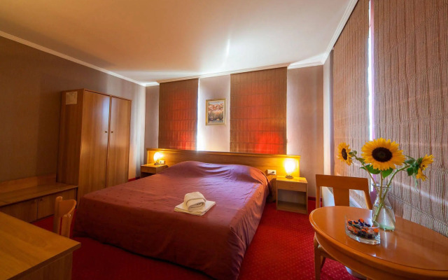 Alegro Hotel