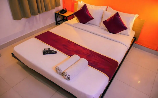 Naksha Tree Hotels Honey Crest