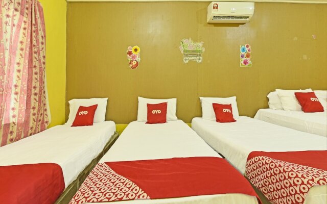 OYO 90566 Homestay Tg Gemok