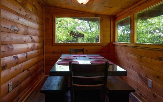 839a Golf View Cabins Rockin' Robin