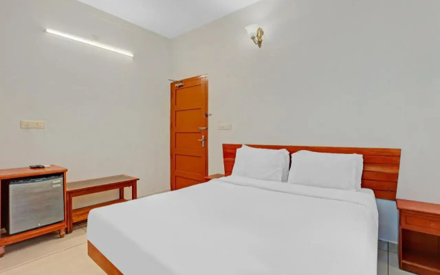 Oyo Flagship 805186 Hotel Adara Residency