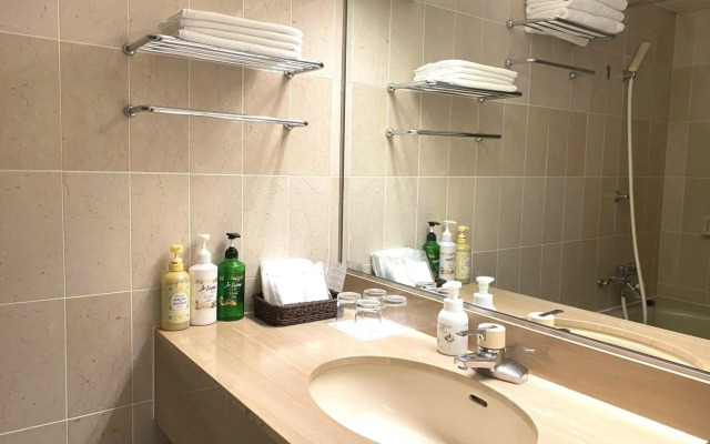 Rusutsu Resort Hotel & Convention