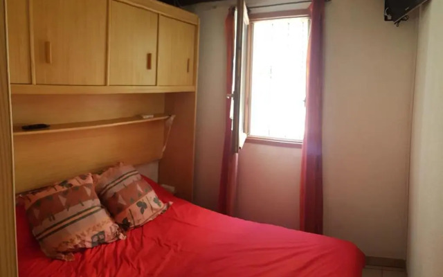 H116 : Gruissan : Villa 2 Pièces Mezzanine 6 Couchages