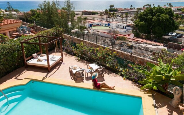 San Agustín Sun & Seaviews Villa