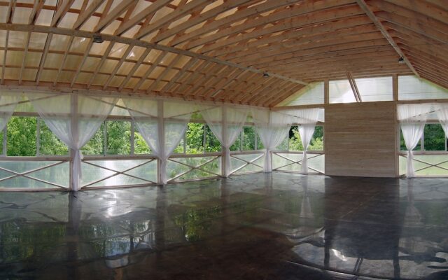 Отель «Вишневый сад»