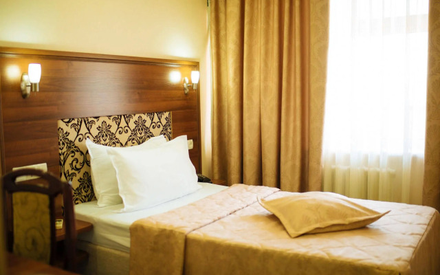 Dostyk Hotel