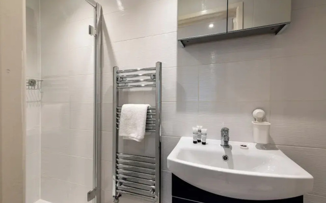 Mornington Crescent House