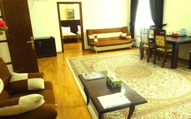 Boulevard Guest House