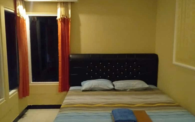 Penginapan BoB Home